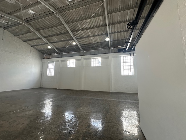 To Let commercial Property for Rent in Maitland Western Cape
